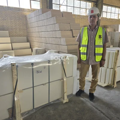 Super white limestone - tiles -- Packaged