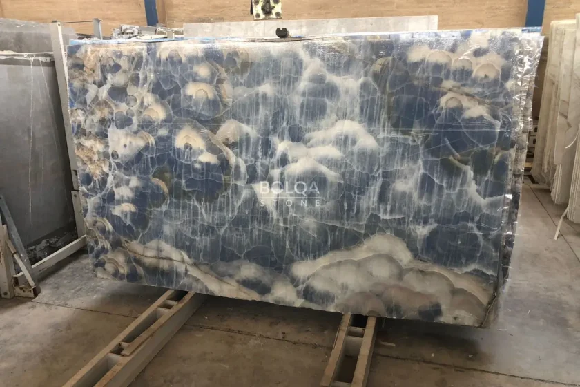 Dyed blue onyx - (Transparent onyx) - slab - polished