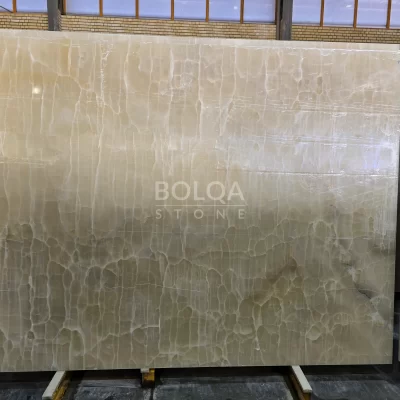Iran transparent onyx slab