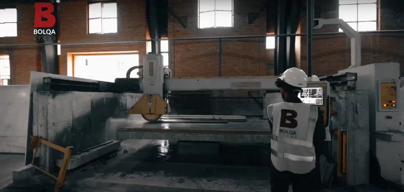 Double-column-machine in BOLQA Stone Group factory